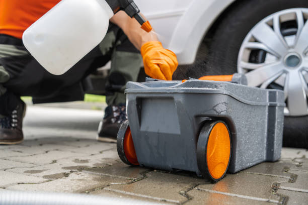 Best Construction site porta potty rental  in Olmsted Falls, OH